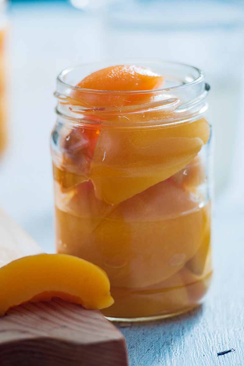peaches in jars