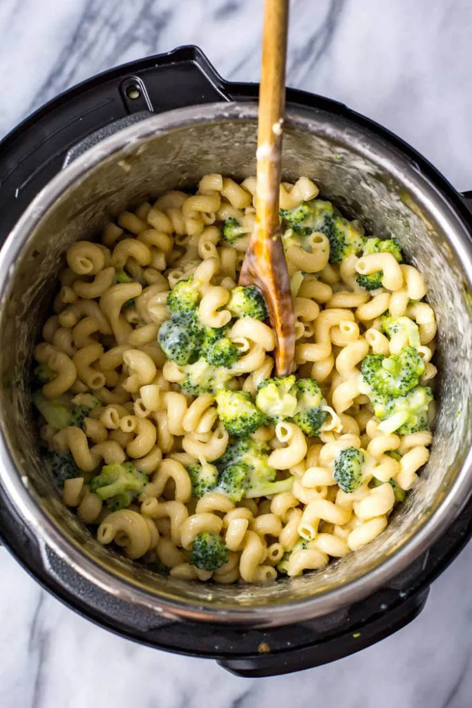 Healthy Instant Pot Mac and Cheese