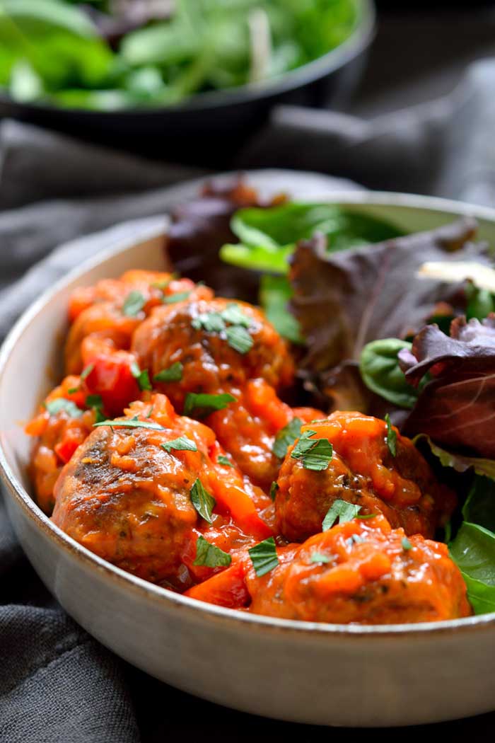 17 Best Vegan Meatball Recipes (Lentils, Chickpeas, Eggplant, and More ...