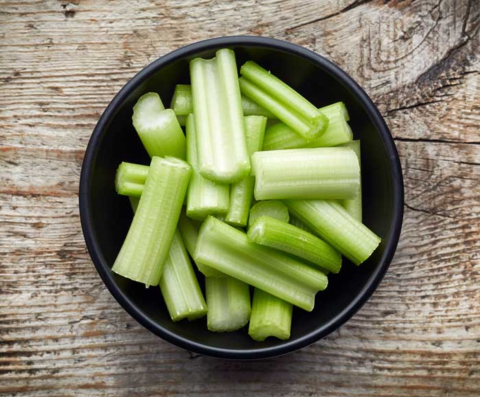 sliced celery pieces
