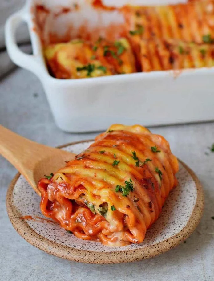 Spinach & Hummus Roll Up Vegan Lasagna