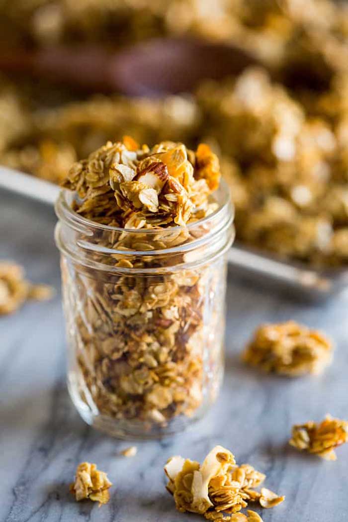 Easy Raw Sesame Seeds and Wholegrain Oats Healthy Granola