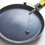 how to season frying pan