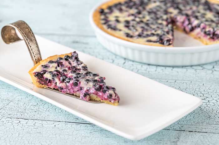 mustikkapiirakka finnish blueberry pie